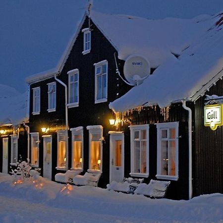 Taergesen Guesthouse Reydarfjordur Exteriér fotografie